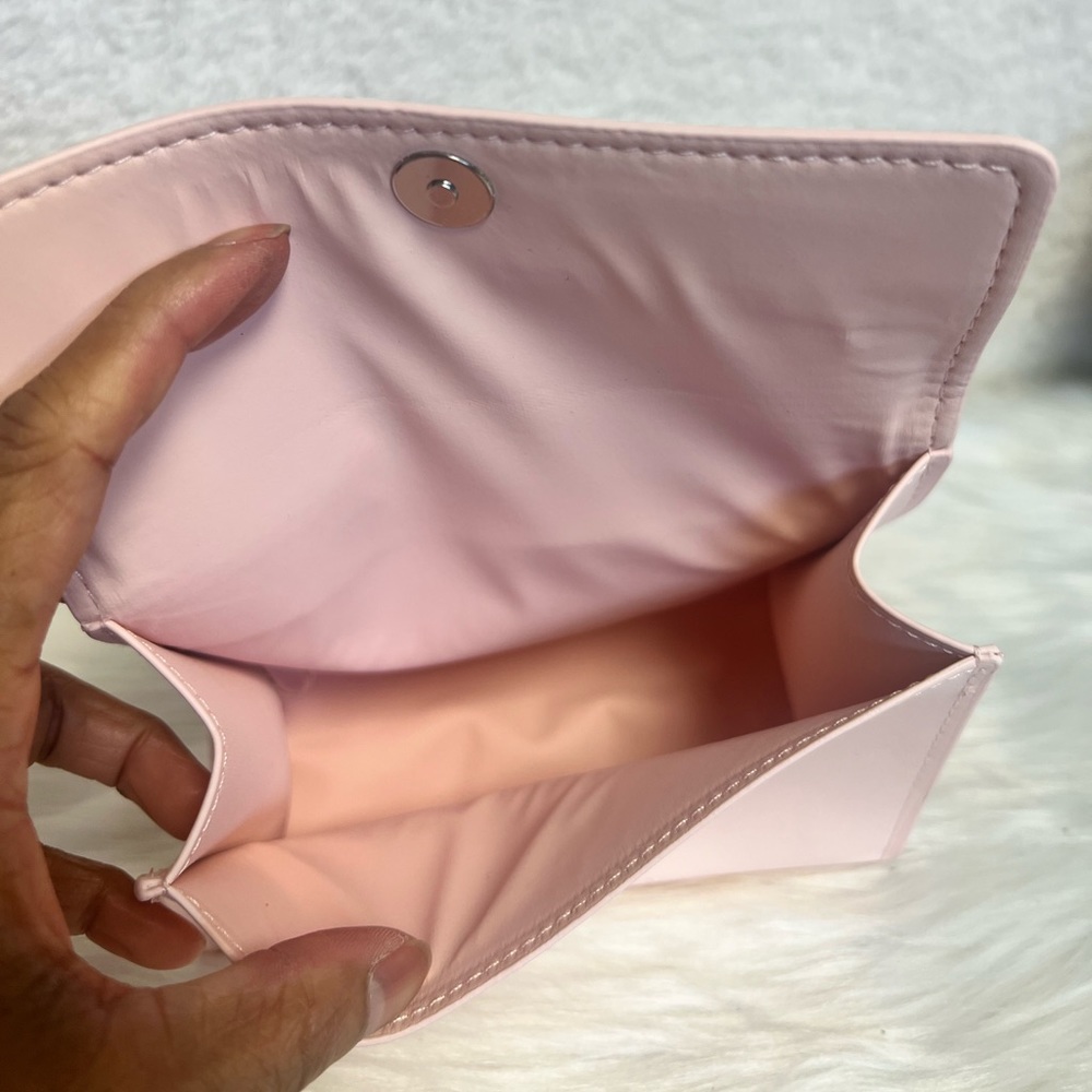 Givenchy pouch - Picture 6 of 7